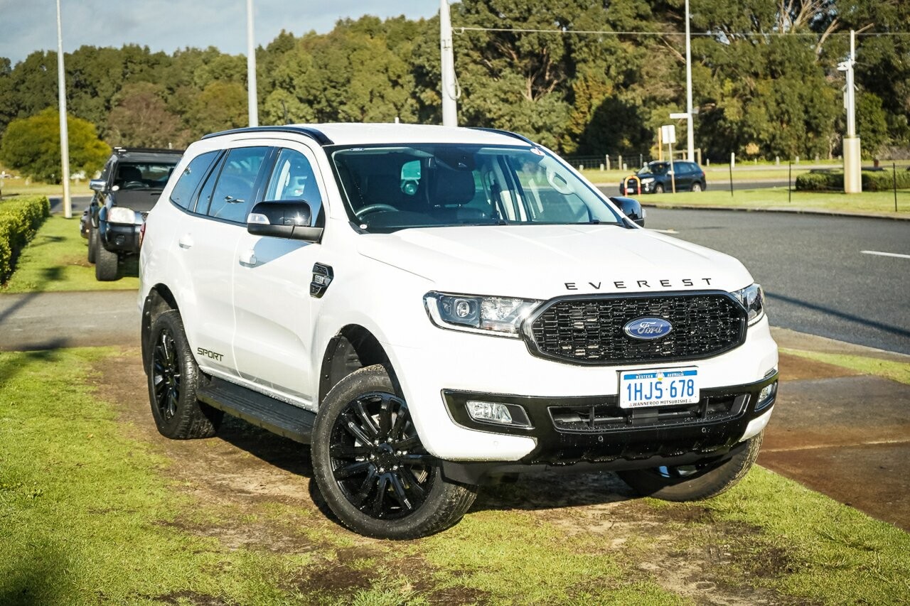 Ford Everest image 1
