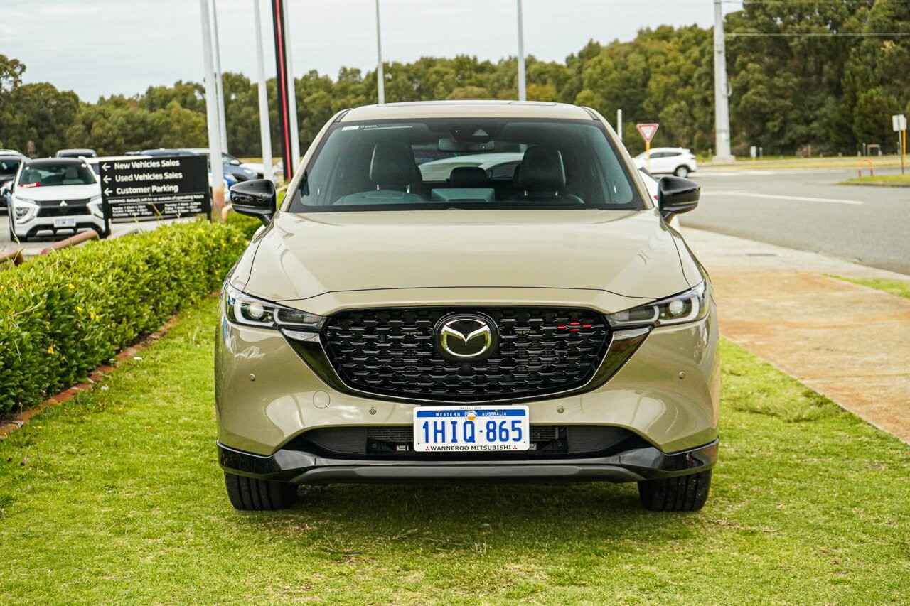 Mazda Cx-5 image 2