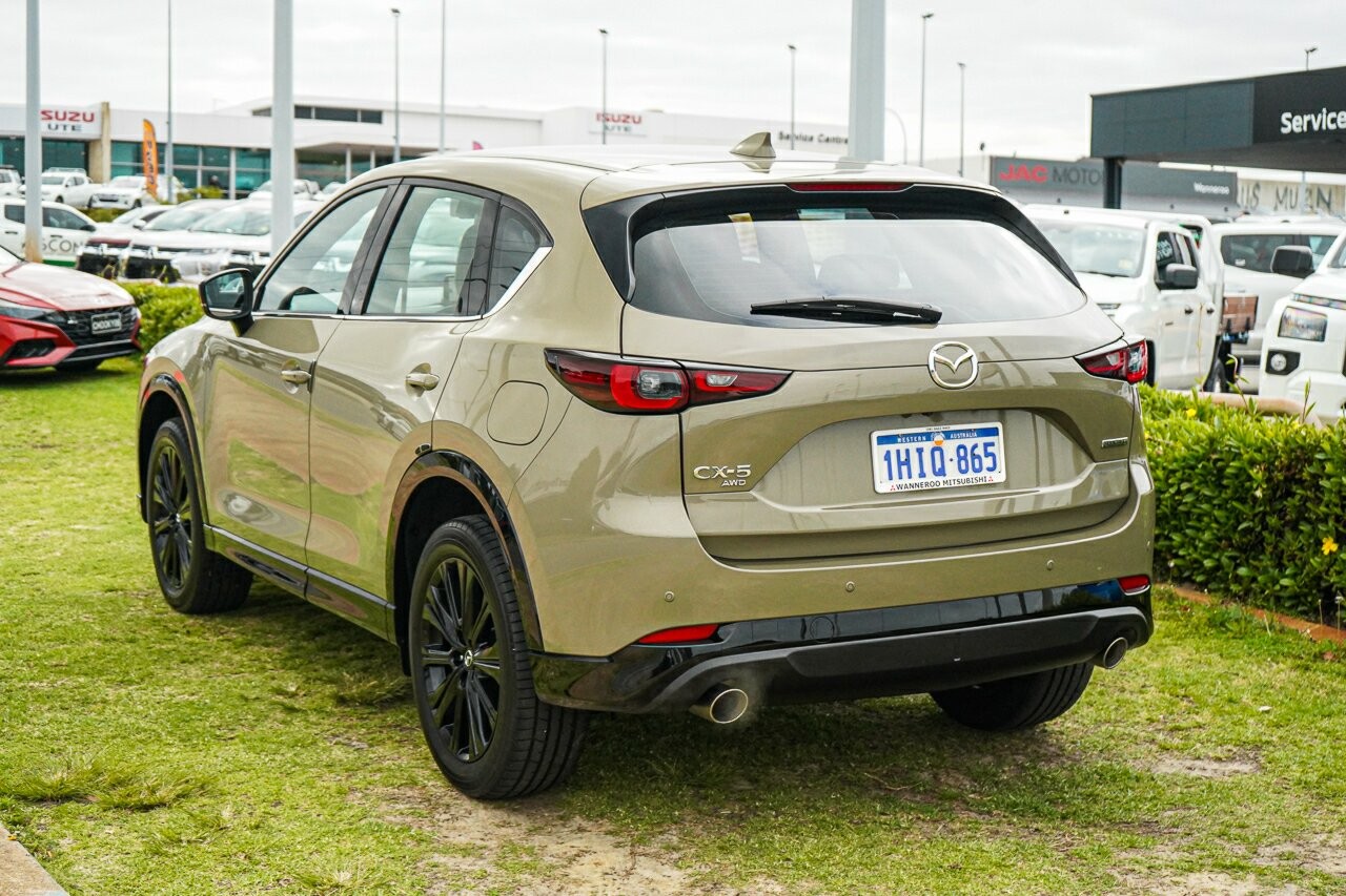 Mazda Cx-5 image 4