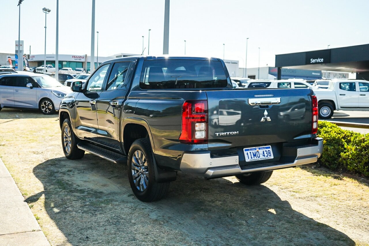Mitsubishi Triton image 4