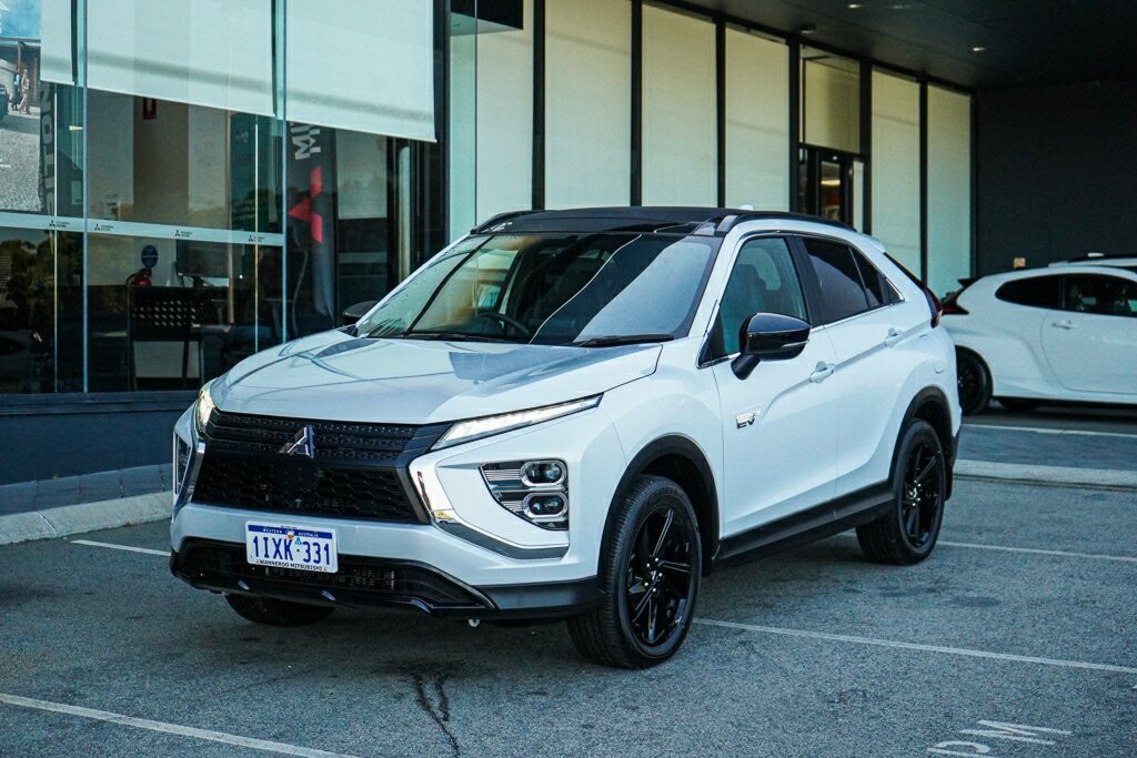 Mitsubishi Eclipse Cross image 1