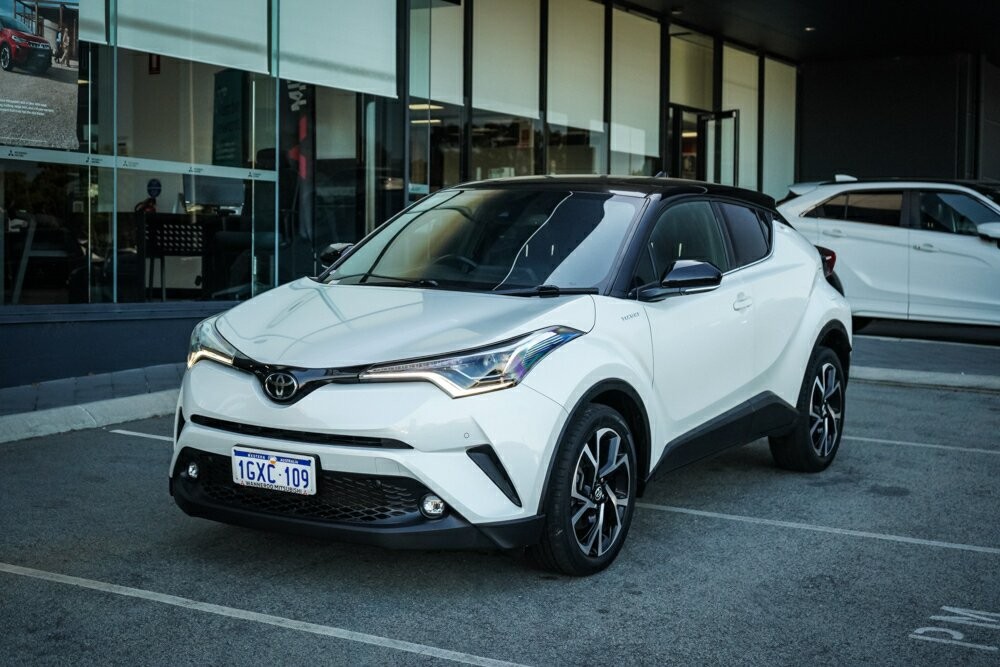 Toyota C-hr image 1