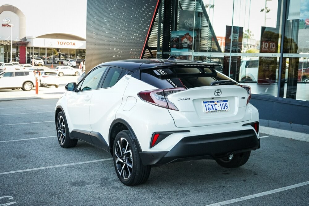Toyota C-hr image 3