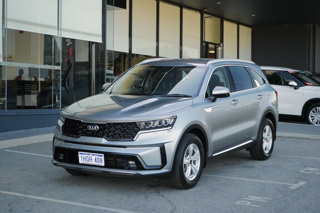 Kia Sorento image 1