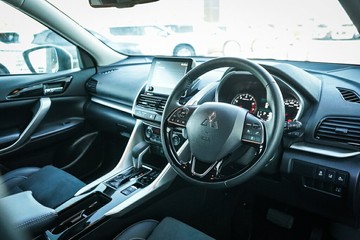 https://vehicle-cdn.autoleague.cloud/28170_21009786_14.jpg