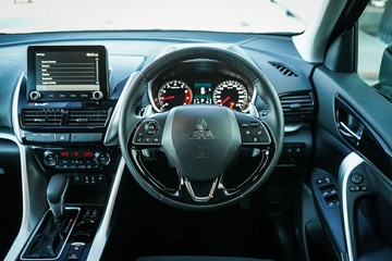 https://vehicle-cdn.autoleague.cloud/28170_21009786_15.jpg