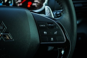 https://vehicle-cdn.autoleague.cloud/28170_21009786_19.jpg