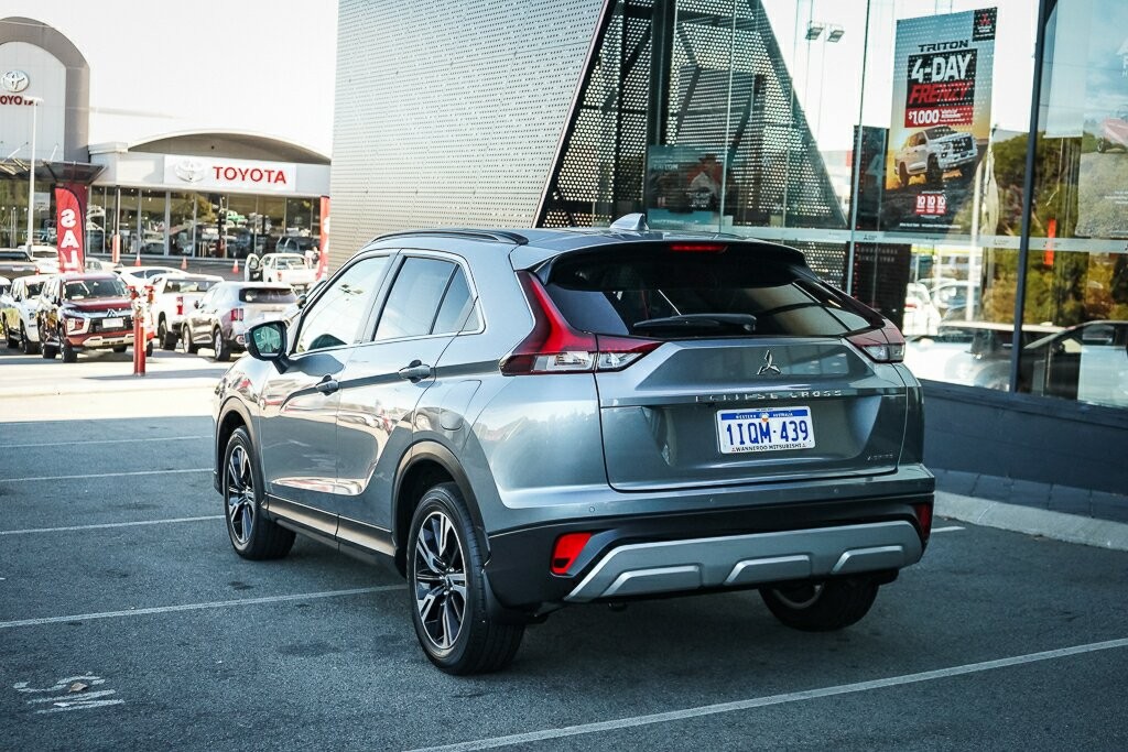 Mitsubishi Eclipse Cross image 3