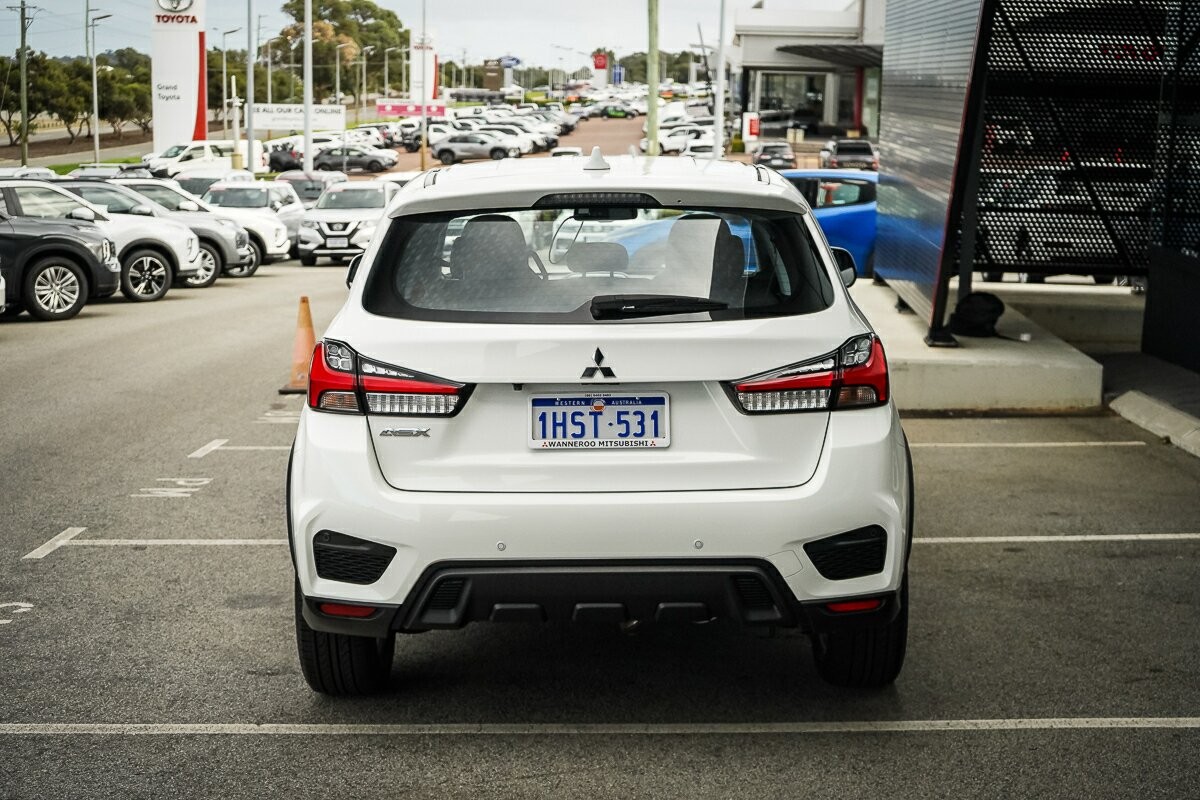 Mitsubishi Asx image 4