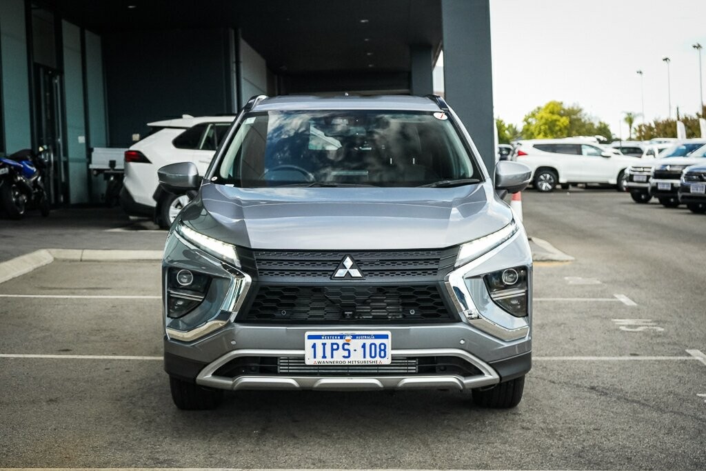 Mitsubishi Eclipse Cross image 2