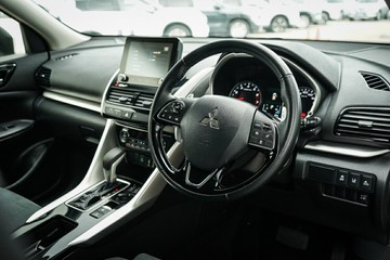 https://vehicle-cdn.autoleague.cloud/28170_21009842_14.jpg