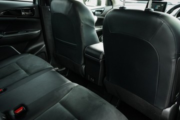 https://vehicle-cdn.autoleague.cloud/28170_21009842_17.jpg