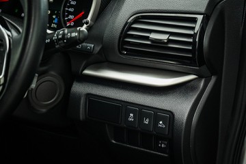 https://vehicle-cdn.autoleague.cloud/28170_21009842_20.jpg