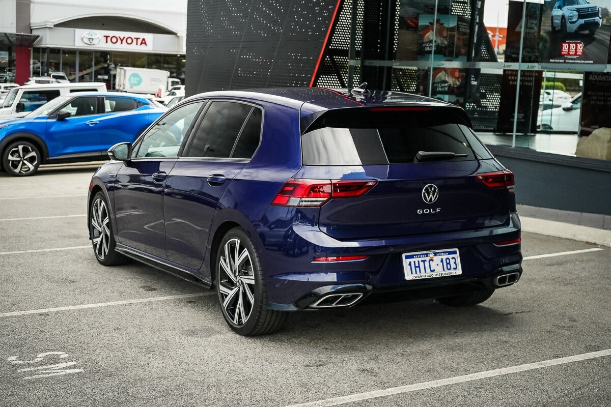 Volkswagen Golf image 3