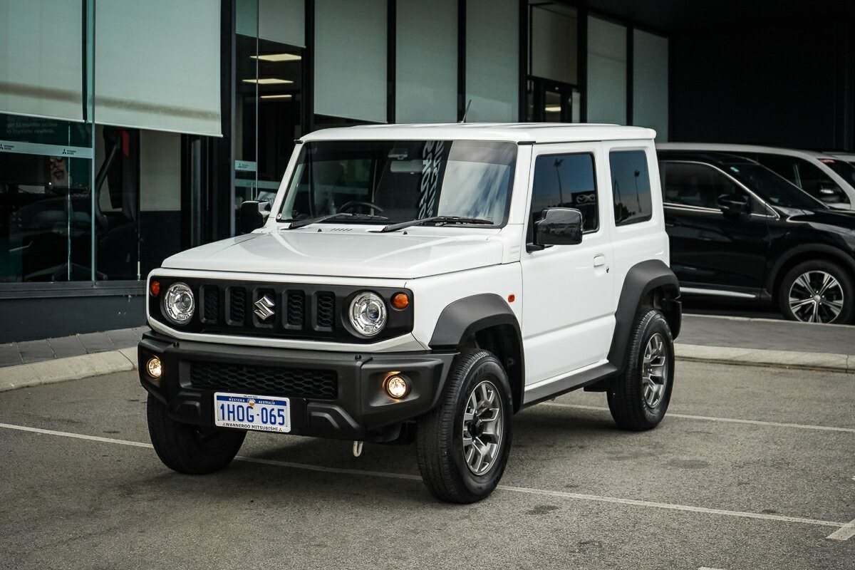 Suzuki Jimny image 1