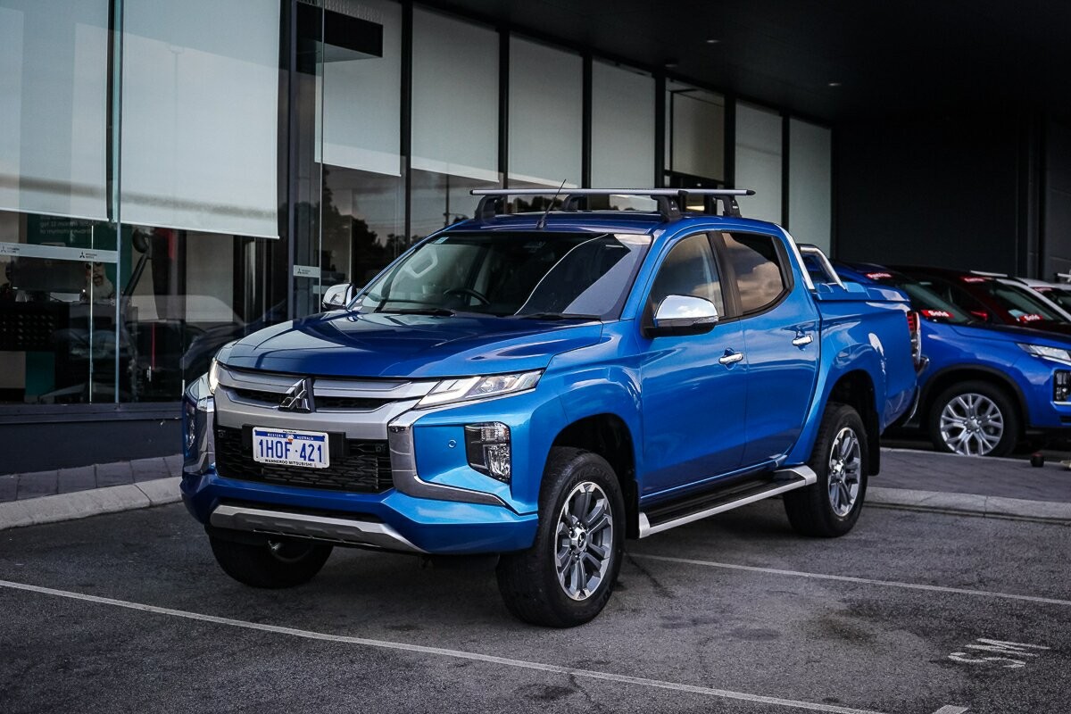 Mitsubishi Triton image 1