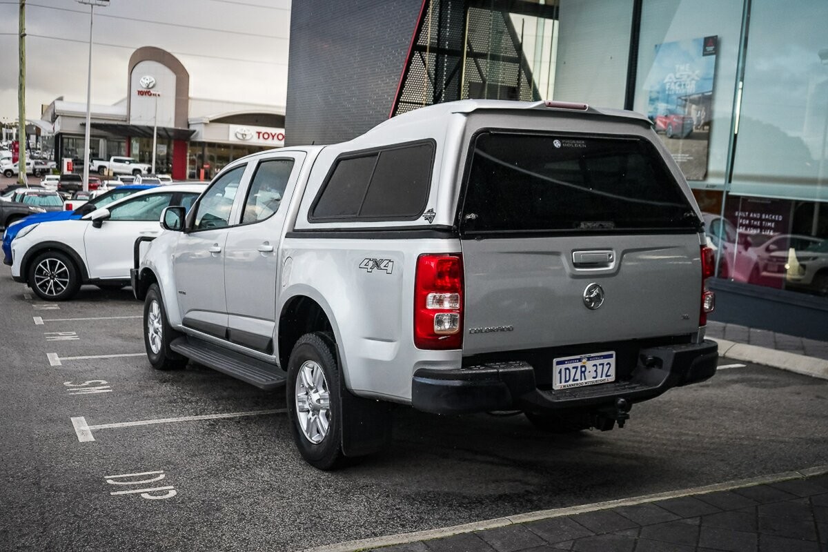 Holden Colorado image 3