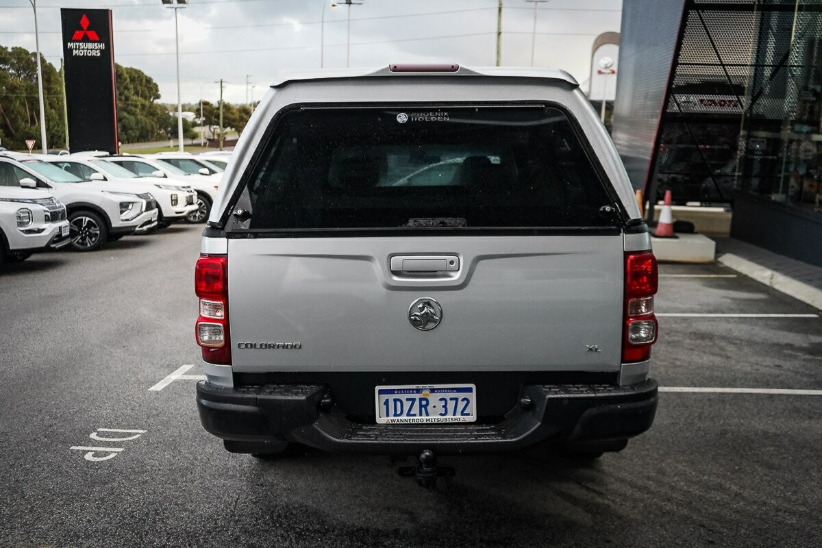 Holden Colorado image 4