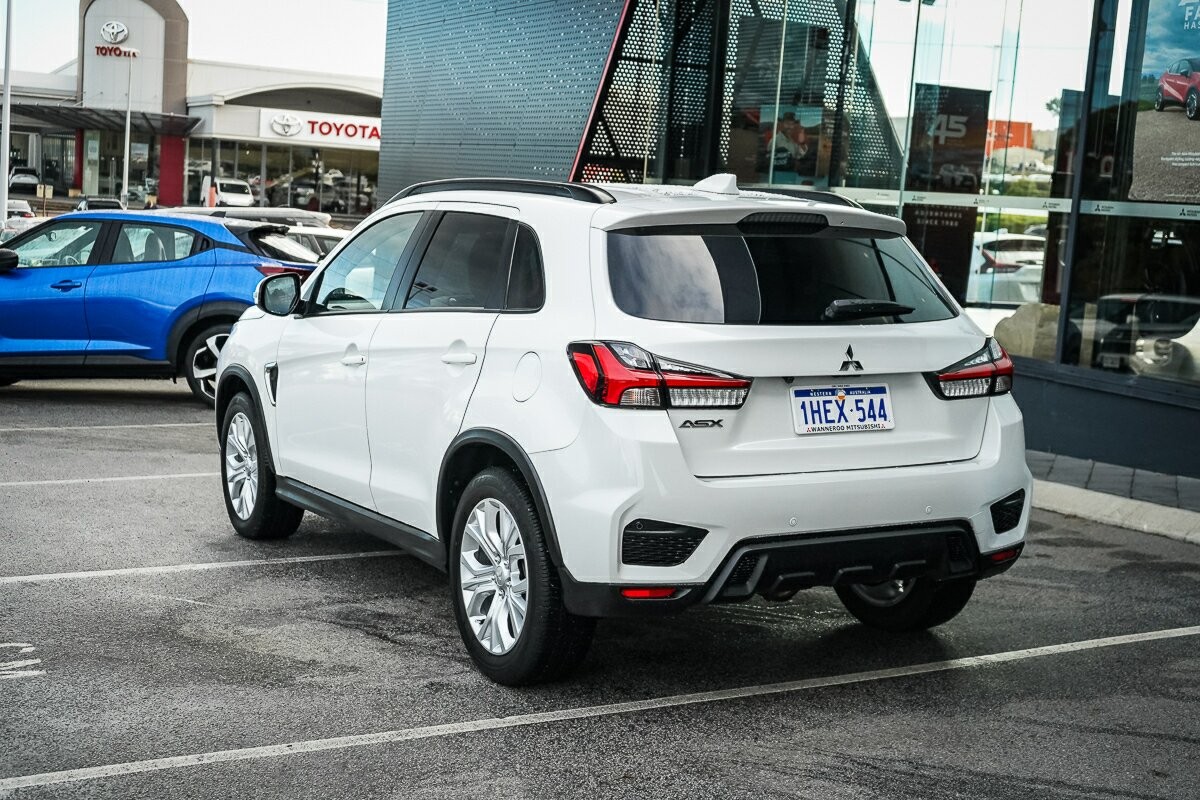 Mitsubishi Asx image 3