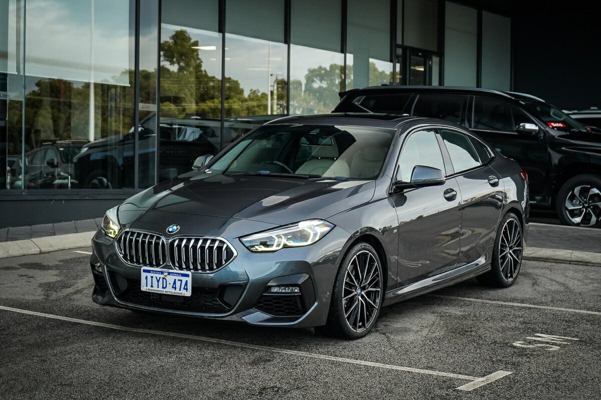 BMW 2 Series image 1