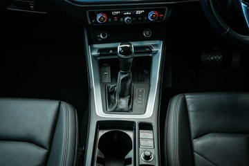 https://vehicle-cdn.autoleague.cloud/28170_21009979_22.jpg