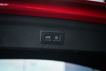 https://vehicle-cdn.autoleague.cloud/28170_21009979_9.jpg