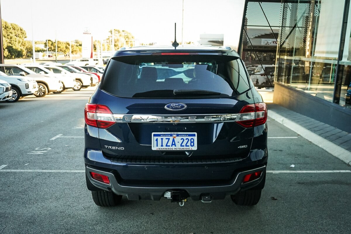 Ford Everest image 4
