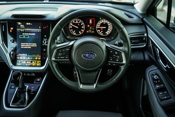 https://vehicle-cdn.autoleague.cloud/28170_21010027_11.jpg