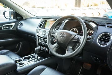 https://vehicle-cdn.autoleague.cloud/28170_21010033_15.jpg