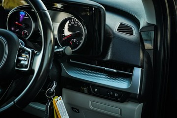 https://vehicle-cdn.autoleague.cloud/28170_21010063_20.jpg