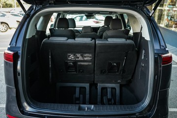 https://vehicle-cdn.autoleague.cloud/28170_21010063_8.jpg