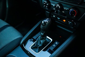 https://vehicle-cdn.autoleague.cloud/28170_21010107_20.jpg