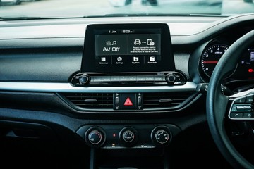 https://vehicle-cdn.autoleague.cloud/28170_21010132_12.jpg