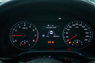 https://vehicle-cdn.autoleague.cloud/28170_21010132_9.jpg