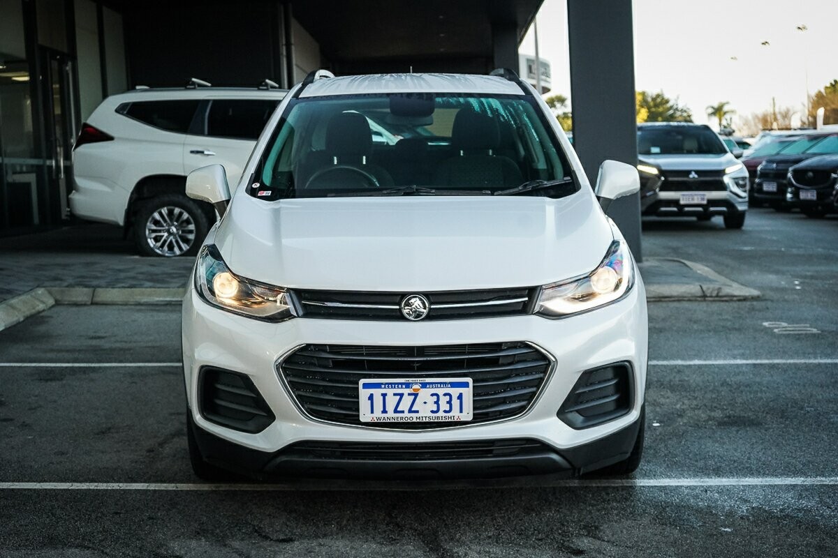 Holden Trax image 2