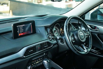 https://vehicle-cdn.autoleague.cloud/28170_21010141_15.jpg