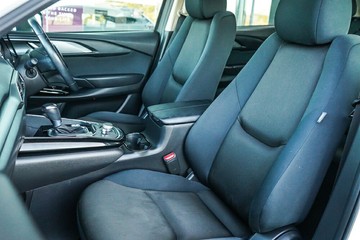 https://vehicle-cdn.autoleague.cloud/28170_21010141_17.jpg
