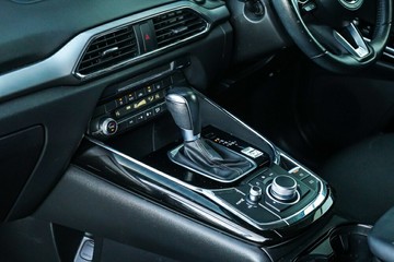 https://vehicle-cdn.autoleague.cloud/28170_21010141_22.jpg