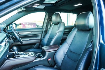 https://vehicle-cdn.autoleague.cloud/28170_21010151_18.jpg