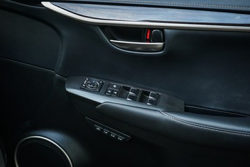 https://vehicle-cdn.autoleague.cloud/28170_21010152_28.jpg