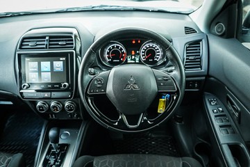 https://vehicle-cdn.autoleague.cloud/28170_21010157_11.jpg