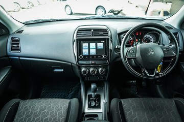 https://vehicle-cdn.autoleague.cloud/28170_21010157_13.jpg