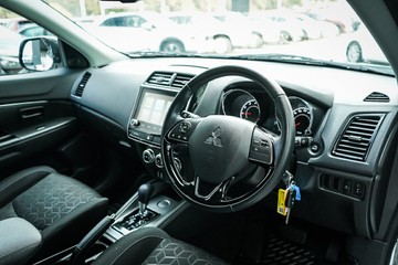 https://vehicle-cdn.autoleague.cloud/28170_21010157_14.jpg