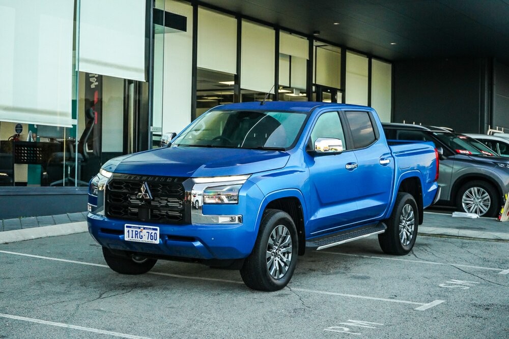 Mitsubishi Triton image 1