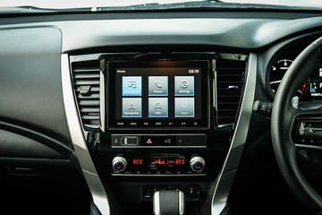 https://vehicle-cdn.autoleague.cloud/28170_21010251_13.jpg