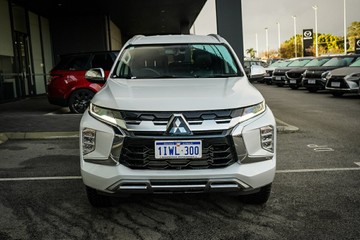 https://vehicle-cdn.autoleague.cloud/28170_21010251_2.jpg