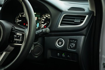 https://vehicle-cdn.autoleague.cloud/28170_21010251_21.jpg