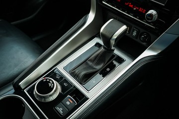 https://vehicle-cdn.autoleague.cloud/28170_21010251_22.jpg