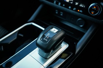 https://vehicle-cdn.autoleague.cloud/28170_21010258_21.jpg