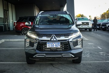 https://vehicle-cdn.autoleague.cloud/28170_21010261_2.jpg